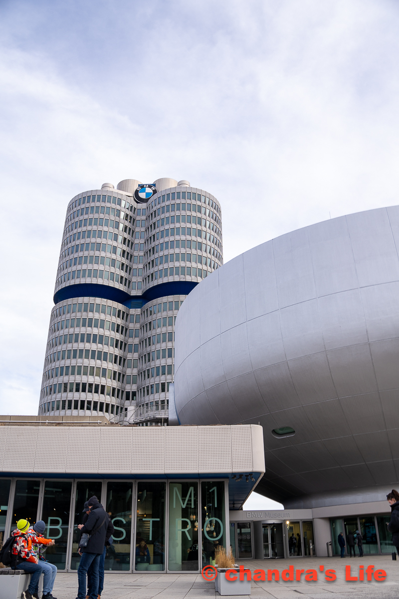 ドイツ車の歴史と未来を訪ねる旅 37　モーターワールド・ミュンヘン でランチ Bacio della Mamma