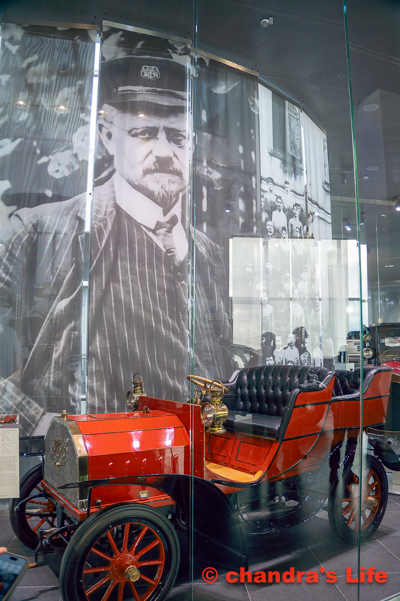 ドイツ車の歴史と未来を訪ねる旅 46 Audi museum mobile  2