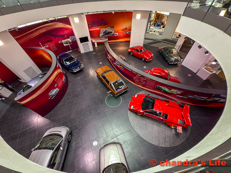 ドイツ車の歴史と未来を訪ねる旅 51 Audi museum mobile  7