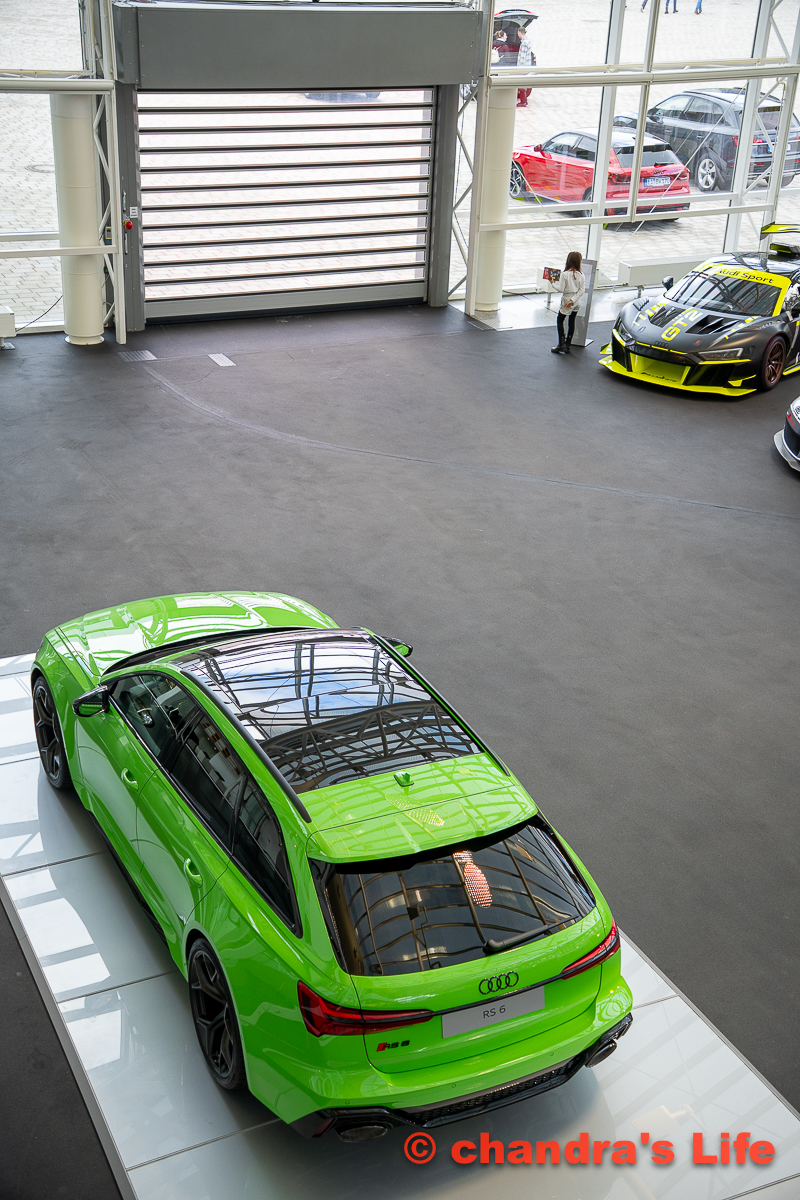 ドイツ車の歴史と未来を訪ねる旅 52 AUDI Shop ドイツ車の歴史と未来を訪ねる旅 52 AUDI Shop