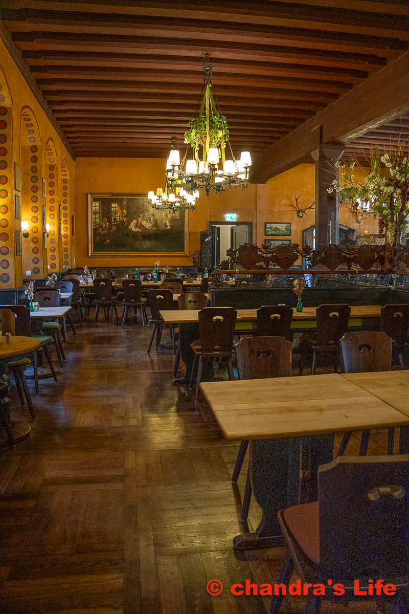 ドイツ車の歴史と未来を訪ねる旅 54 ニュルンベルク ハイリヒ・ガイスト・シュピタール でランチ