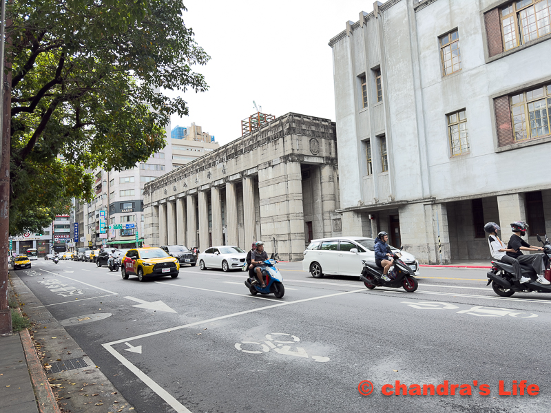 W台北 4　国立台湾博物館 古生物館　二二八和平紀念碑　北大行小籠包